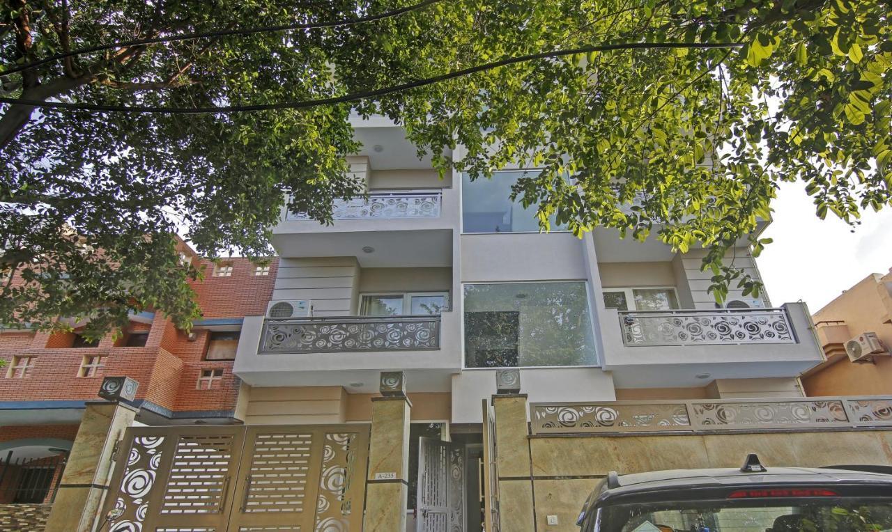 Treebo Aviraj Inn Noida Exterior photo