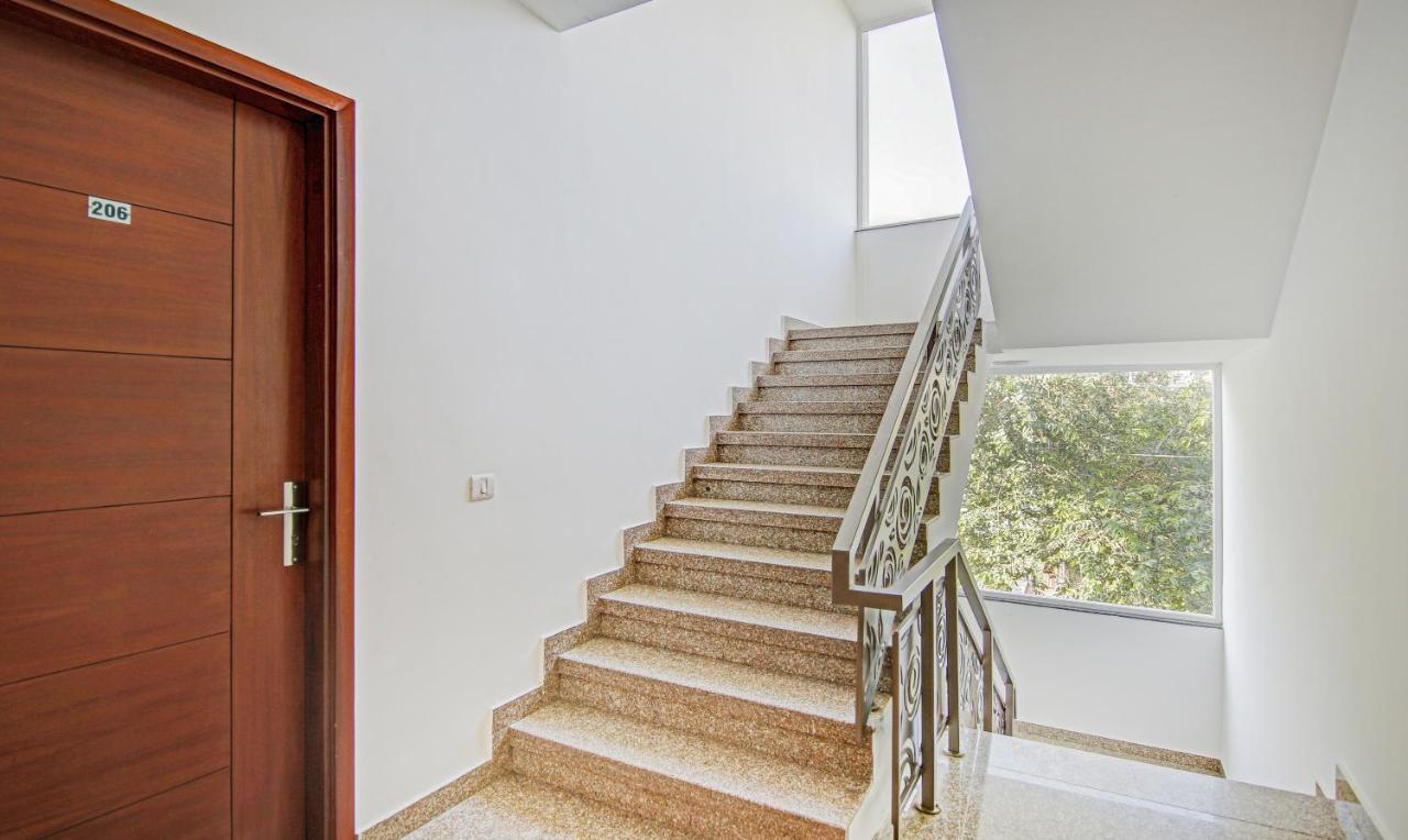 Treebo Aviraj Inn Noida Exterior photo
